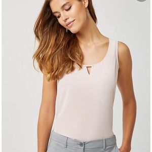 Plum Pearl Embellished Scoop Neck Tank